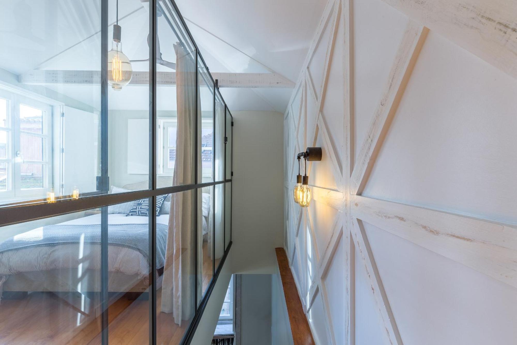 Stylish Downtown Duplex 2br Walk Everywhere! * Oporto